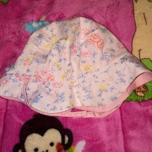 Pink and floral bonnet - reversible